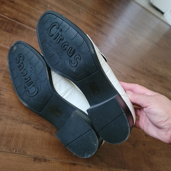 Circus by Sam Edelman Loafers Flats Croc Embossed Studs White Size 9 - Picture 9 of 12